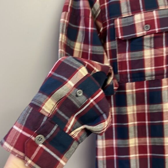 Wrangler ATG Men’s Mix Material Long Sleeve Plaid Button Down Shirt- Medium - Picture 5 of 16